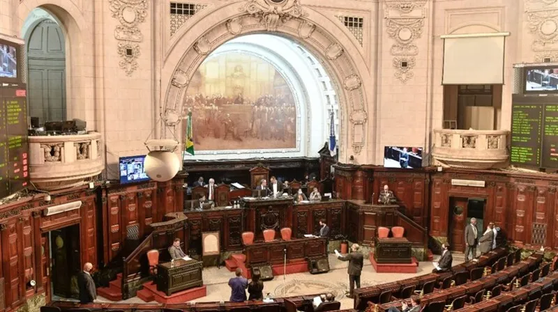 Imagem ilustrativa da imagem Instituições financeiras deverão aceitar prova de vida mediante atestado médico e pesquisa externa de idosos