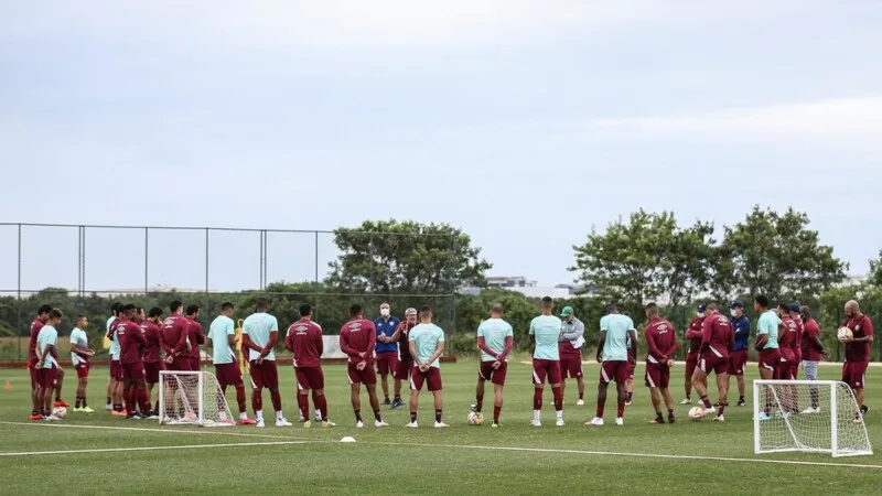 Fluminense durante os treinos 