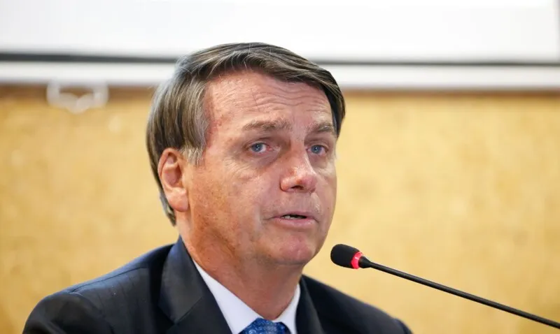 Imagem ilustrativa da imagem Bolsonaro diz que está aberto a sugestões para recuperação da economia