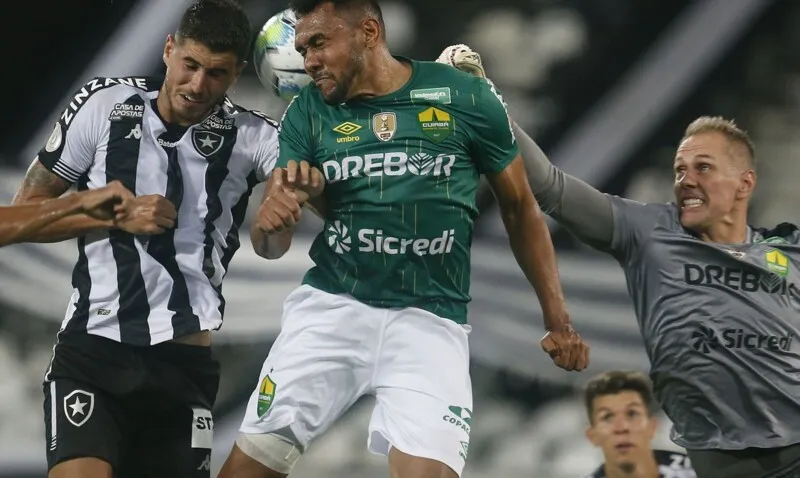 Cuiabá saiu na frente no confronto