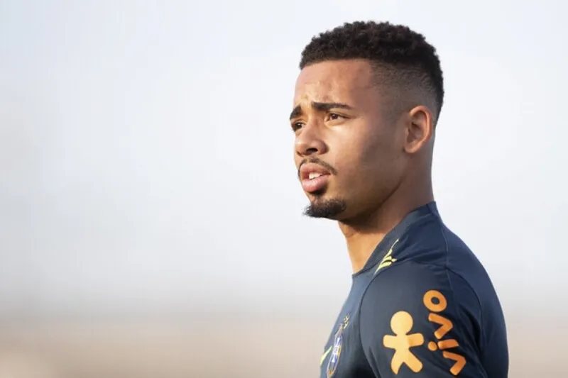 Imagem ilustrativa da imagem Gabriel Jesus é cortado da seleção por lesão e Matheus Cunha é chamado