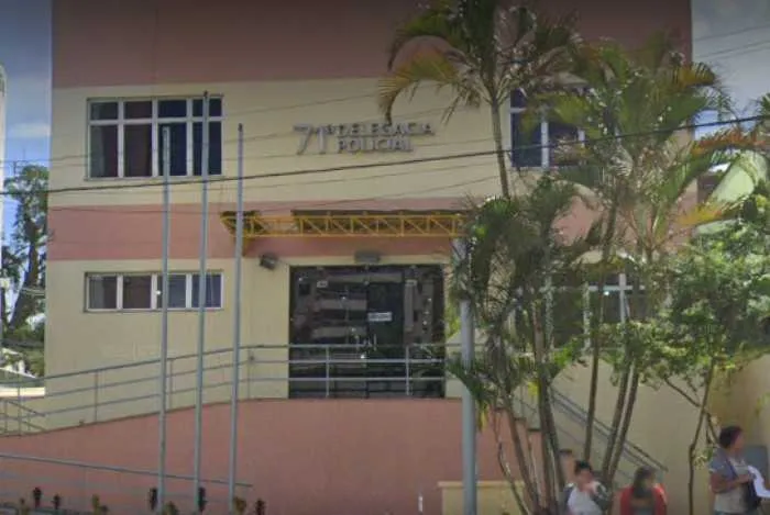 A dupla foi levada para a 71° DP (Itaboraí)