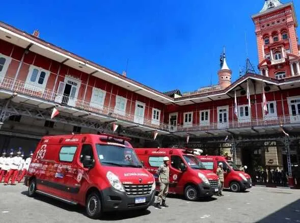 Imagem ilustrativa da imagem Comissões da Alerj debatem contratação de servidores temporários para Corpo de Bombeiros