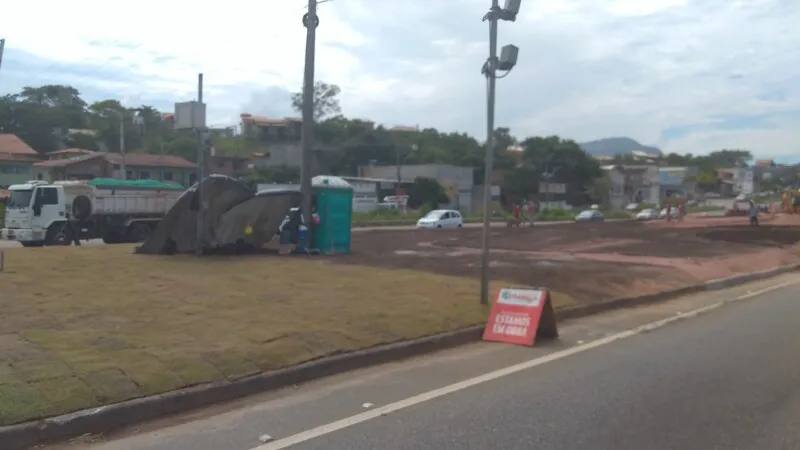  A previsão é que a obra dure até o próximo sábado