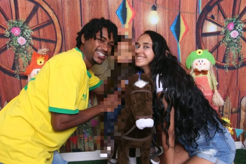 Danillo e Ana Beatriz tem um filho de um ano e já estão há dois anos juntos 