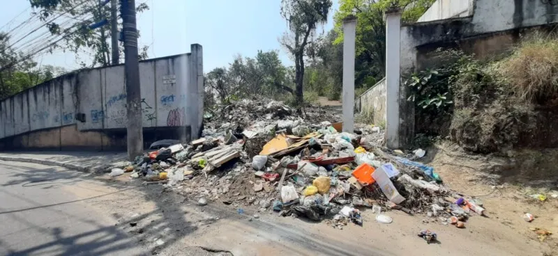 Local histórico na cidade virou lixão a céu aberto