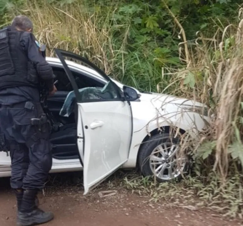 Um homem fica baleado após tentativa de roubo de carga no Arsenal, em São Gonçalo