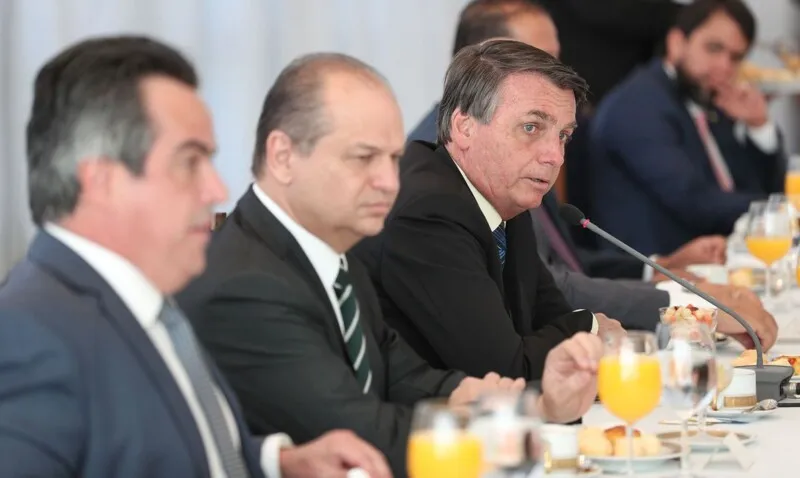 O auxílio é destinado aos trabalhadores informais, microempreendedores individuais, autônomos e desempregados