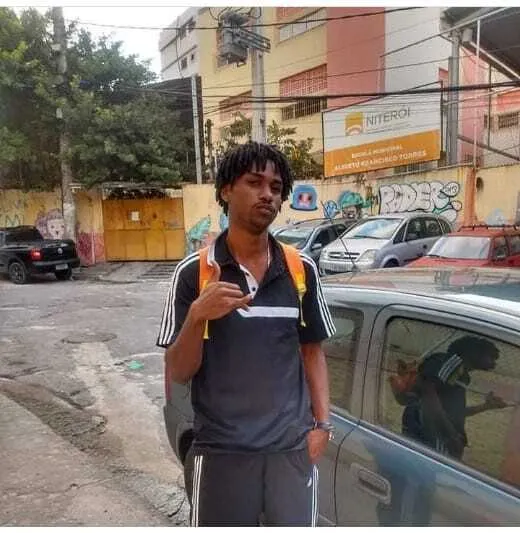 O jovem vai comemorar seus 25 anos em liberdade