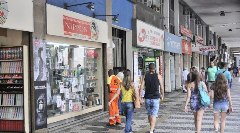 Niterói amplia horário de funcionamento dos comércios
