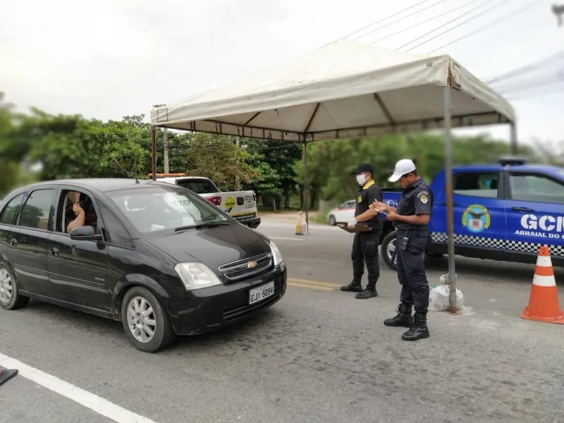 Arraial do Cabo amplia controle de turistas na cidade