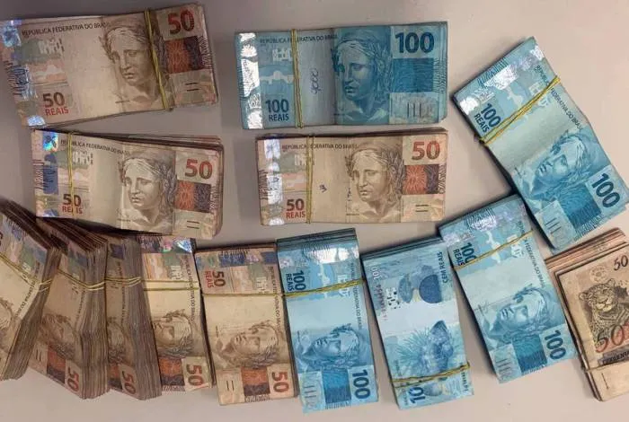 Polícia Civil apreendeu mais de R$ 110 mil com os integrantes da quadrilha