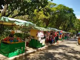 Imagem ilustrativa da imagem Feiras de artesanato e espaços de recreação infantil voltam a funcionar em Niterói
