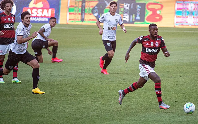 Duelo do primeiro turno teve derrota do Fla para o Galo