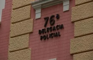 O caso foi registrado na 76ª DP ( Centro)