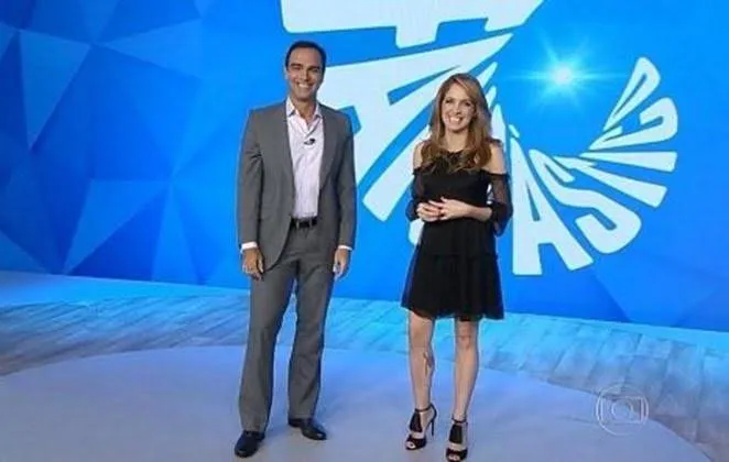 A jornalista move um processo contra o guia por injúria racial
