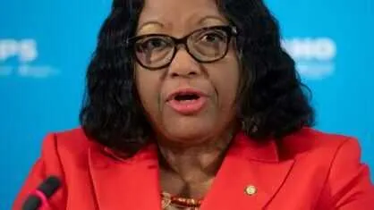 Foto de Carissa Etienne, diretora da Opas