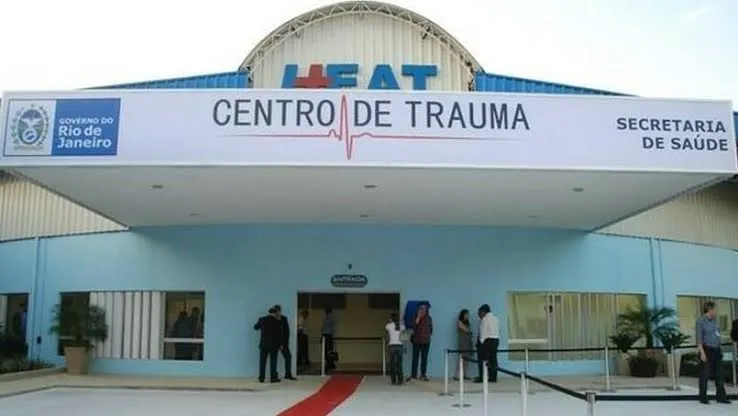 O acidente aconteceu por volta de 1h da manhã