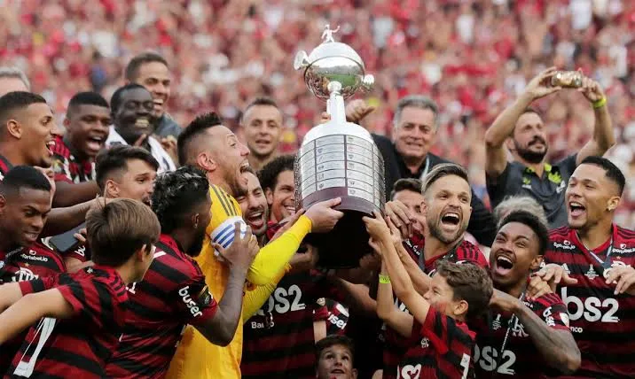 SBT e a Conmebol devem assinar nesta semana