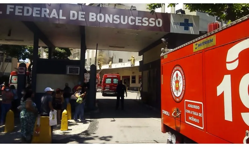 O hospital sofreu com um incêndio na última terça-feira (27)