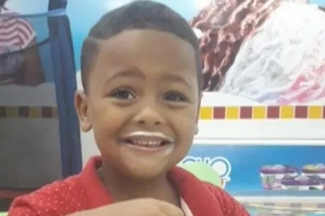 Menino Otávio Henrique, de 6 anos, morreu atropelado por trem na Baixada do Rio