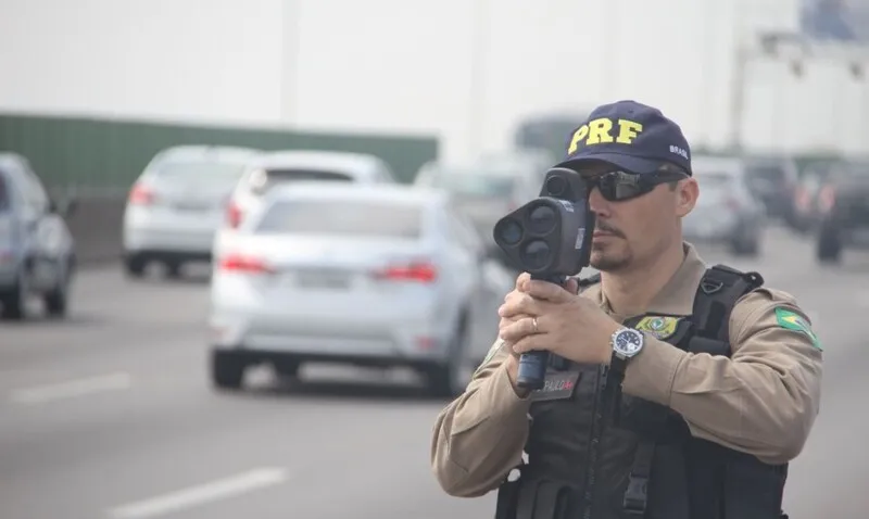 Radares fixos e móveis não poderão mais ficar escondido dos motoristas