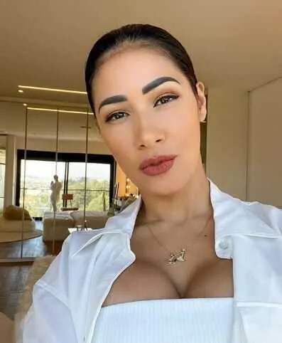 Cantora sertaneja testou positivo para a Covid-19