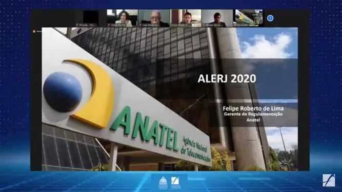 A reunião foi conduzida pela diretora do Fórum de Desenvolvimento da Alerj, Geiza Rocha.