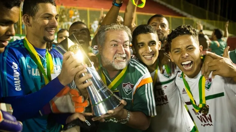 Os Moleques de Xerém são os únicos que se classificaram para a segunda fase da competição em todas as edições