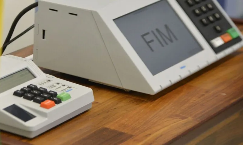 Imagem ilustrativa da imagem Maioria do STF vota por verba proporcional para negros em eleição 2020