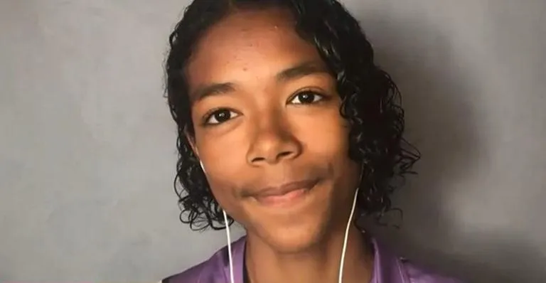 Vencedor do The Voice Kids 2020 descobriu cisto na garganta e vai passar por cirurgia