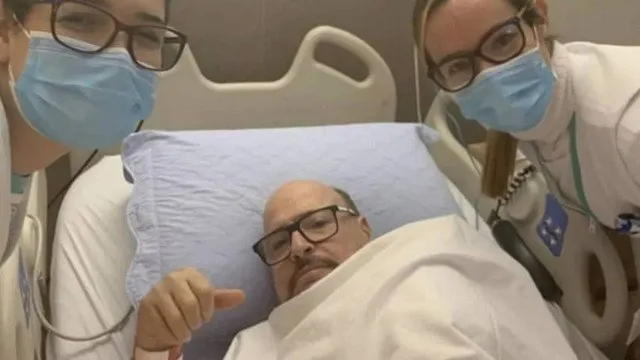 Ele contraiu a doença enquanto se recuperava do transplante