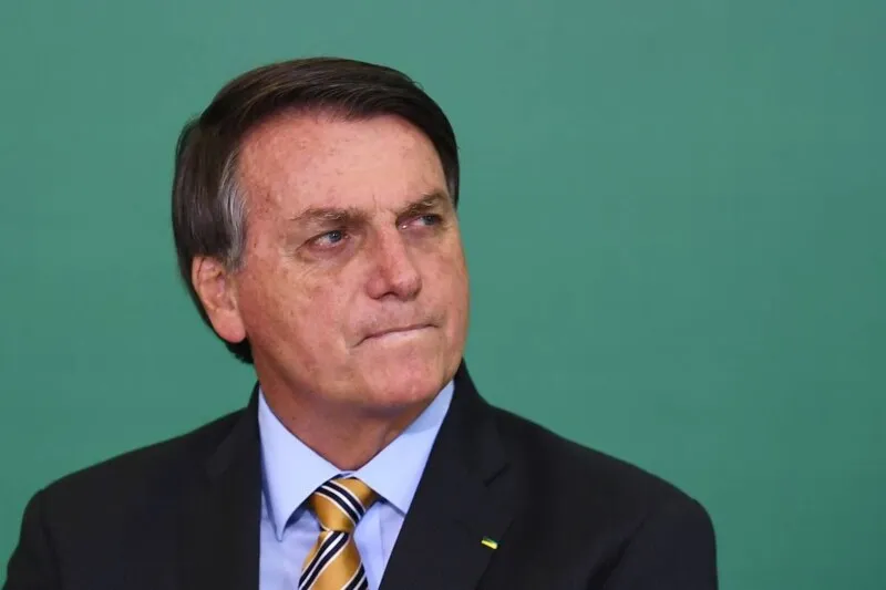 O presidente Jair Bolsonaro quer o retorno das aulas presenciais