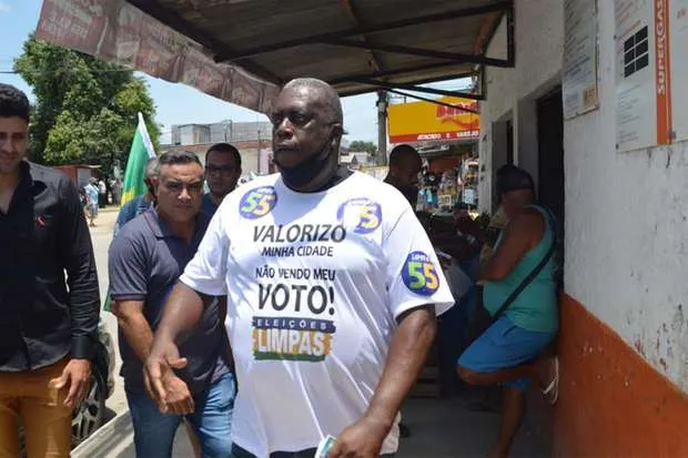 Imagem ilustrativa da imagem Candidato a prefeito de Magé investigado por vínculo com milícia