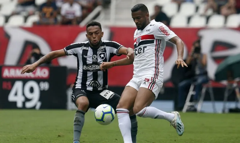 Botafogo vai tentar espantar má fase para fugir do rebaixamento