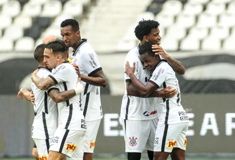 Imagem ilustrativa da imagem Botafogo perde em casa e permanece na vice-lanterna do Brasileirão