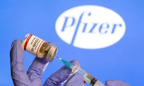 Reino Unido faz ressalta após primeiro dia de vacinação contra a Covid-19