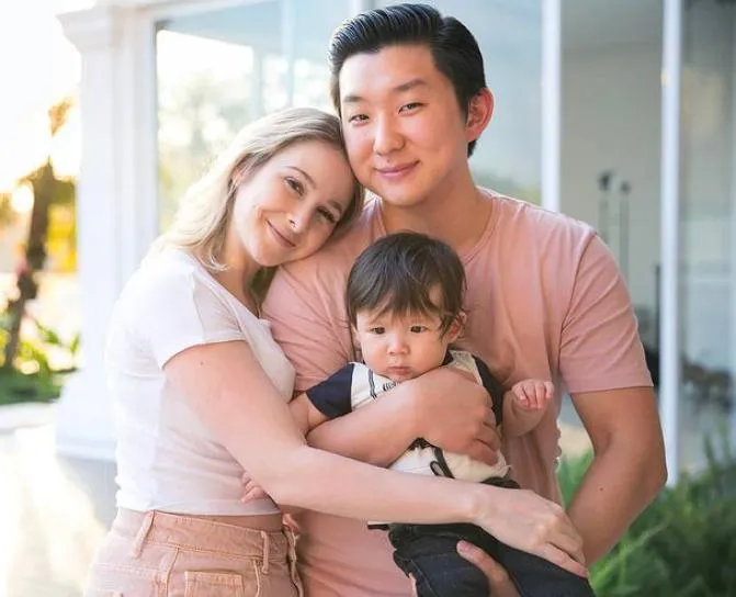 Jake é fruto do casamento com Sammy Lee
