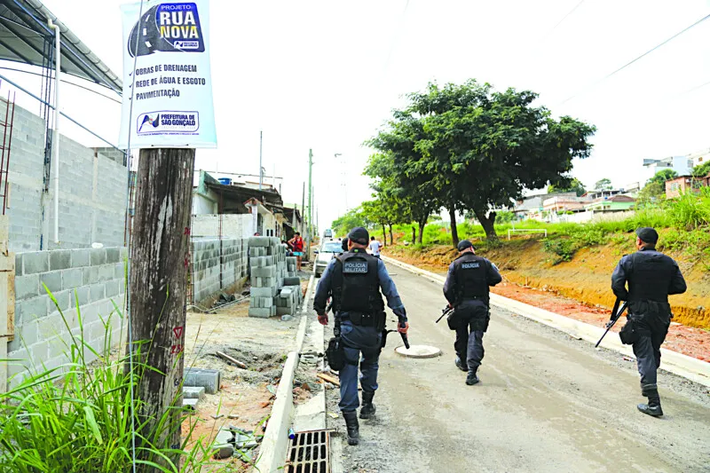 Imagem ilustrativa da imagem Ação da PM em comunidades de São Gonçalo deixa dois mortos