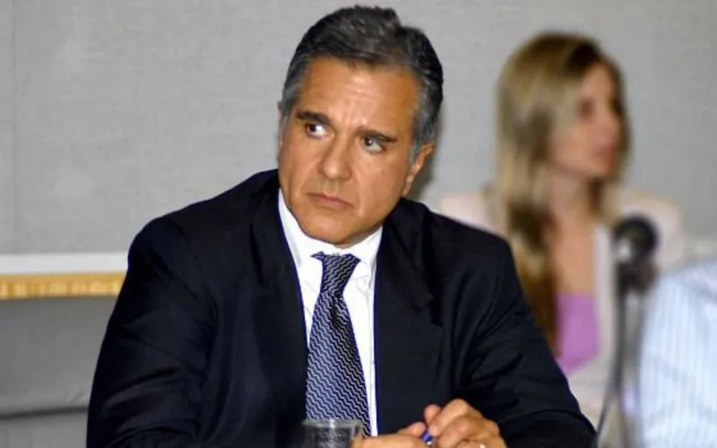 Júlio é ex-deputado federal e ex-secretário de Transportes do estado