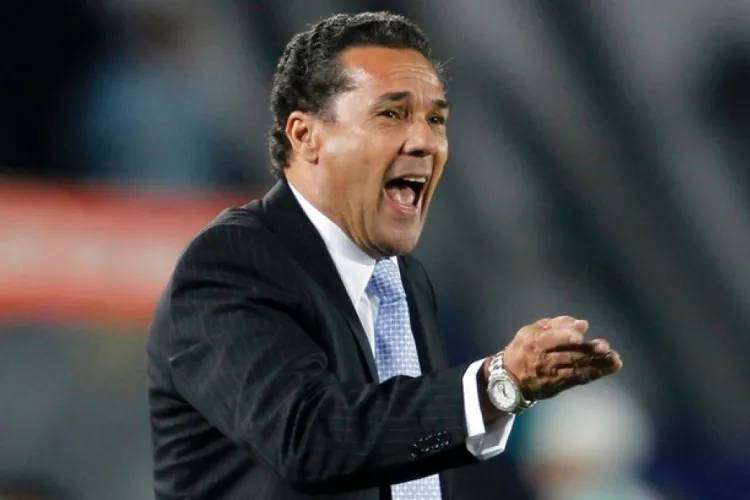 Vanderlei Luxemburgo está internado em São Paulo