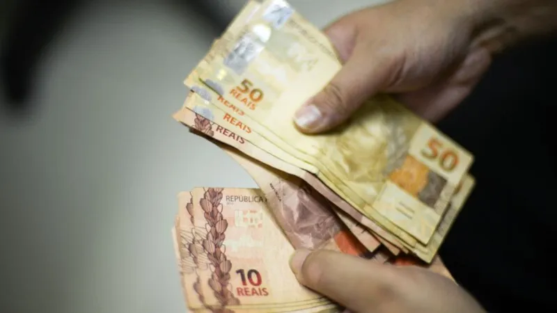 Ao todo, será depositado R$ 1,82 bilhão