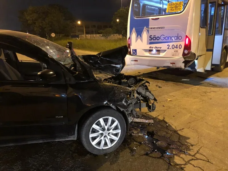 Imagem ilustrativa da imagem Acidente na RJ-104 deixa um ferido no Trevo de Marambaia, entre SG e Itaboraí