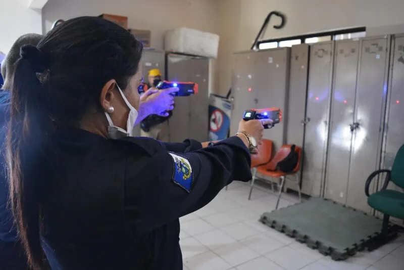 O curso teve carga horária total de 16h