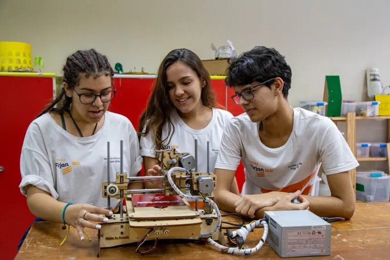 Imagem ilustrativa da imagem Escola Firjan SESI prorroga até 22 de novembro processo seletivo para 1.400 vagas gratuitas