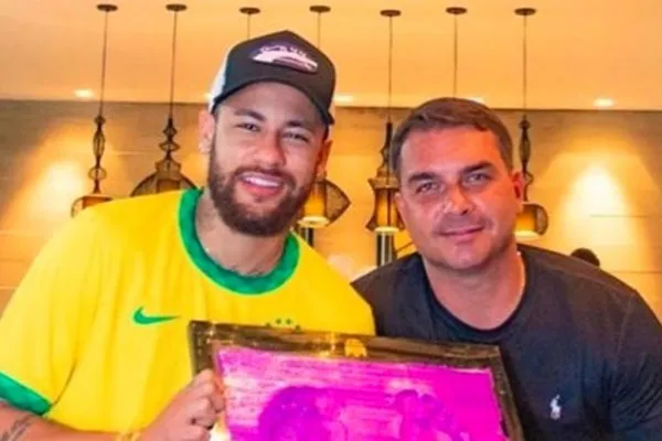 Neymar bloqueou comentários no Instagram após foto  com filho do presidente