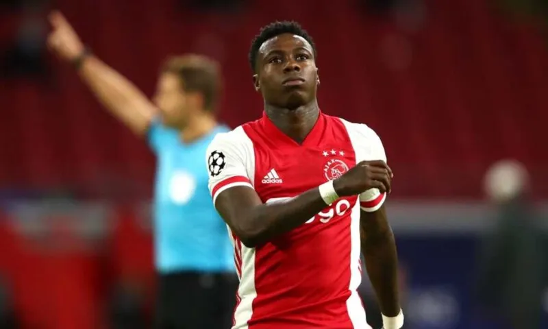 Quincy Promes, atacante holandês do Ajax