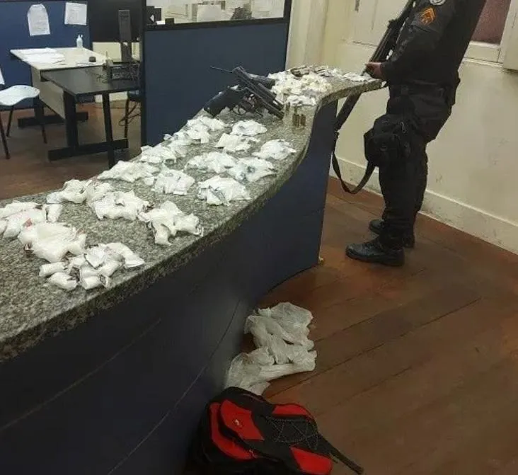 O caso foi registrado na 76ª DP (Centro de Niterói)