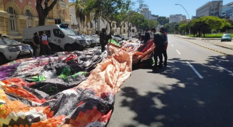 O caso foi registrado na 76ª (Centro), na Central de Flagrantes