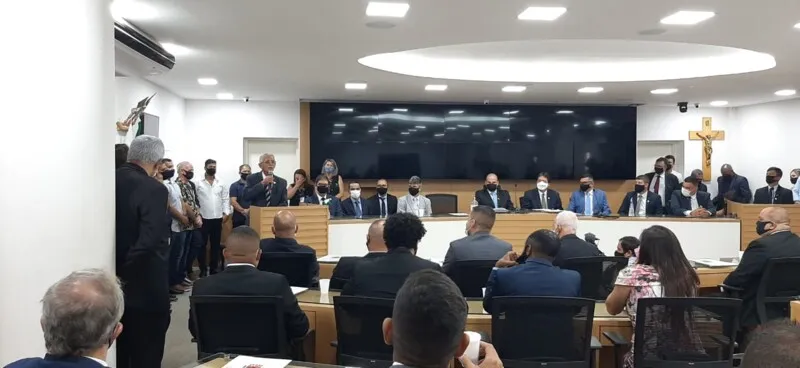 No primeiro pronunciamento oficial, Capitão Nelson cumprimentou a todos e alegou ter prazer de retornar à casa